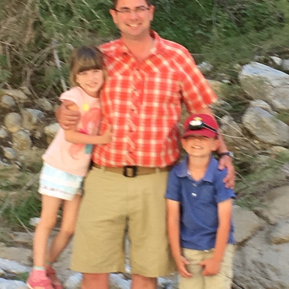 Meet your Posher, Cynthia - Picture 8 of 8